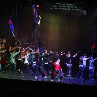 streetlight-projekt-7 Montessori-Schulzentrum Leipzig - Neuigkeiten - Impressionen von der Musical-Aufführung